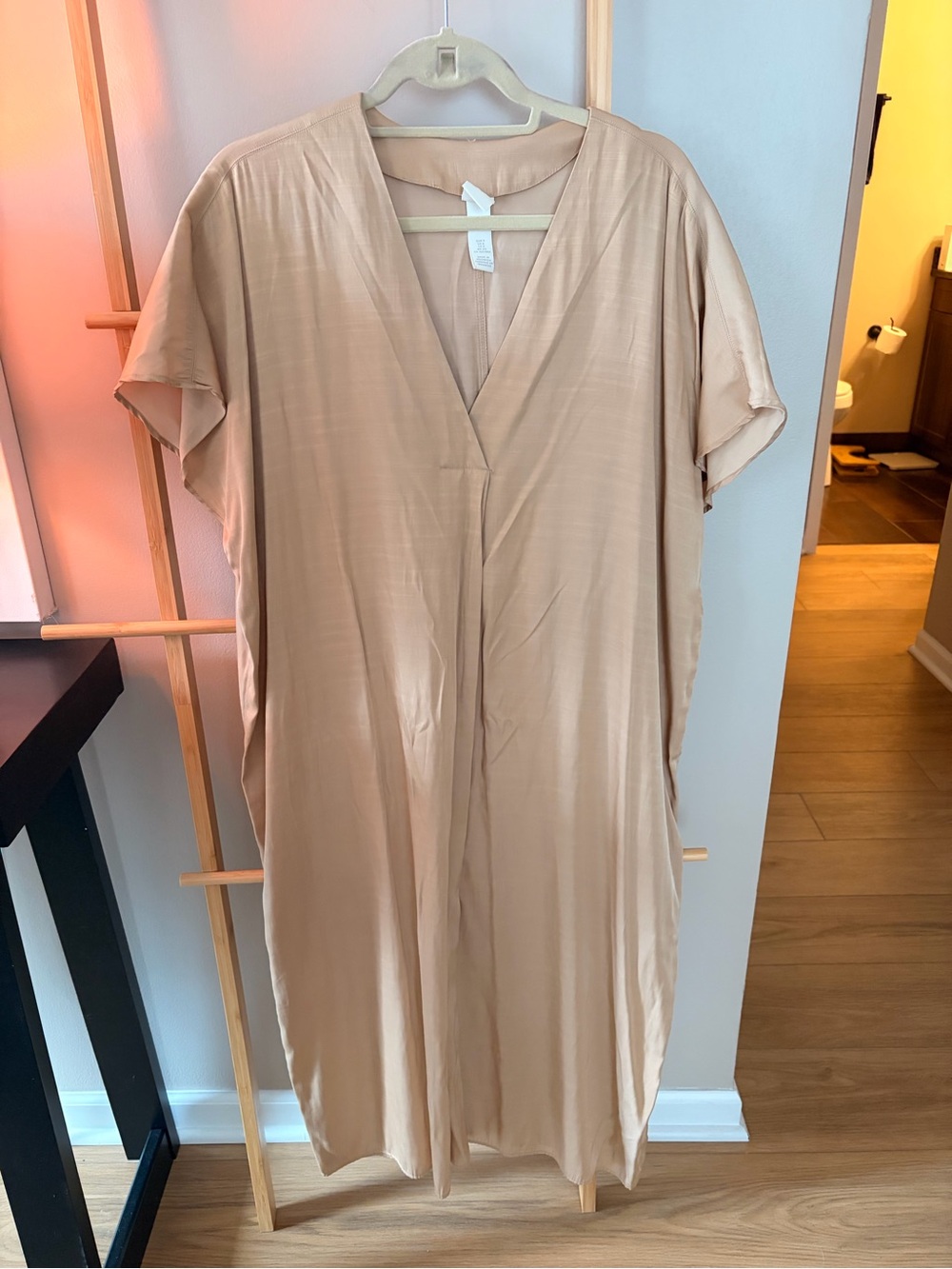 H&M Tan V-Neck Midi caftan Dress